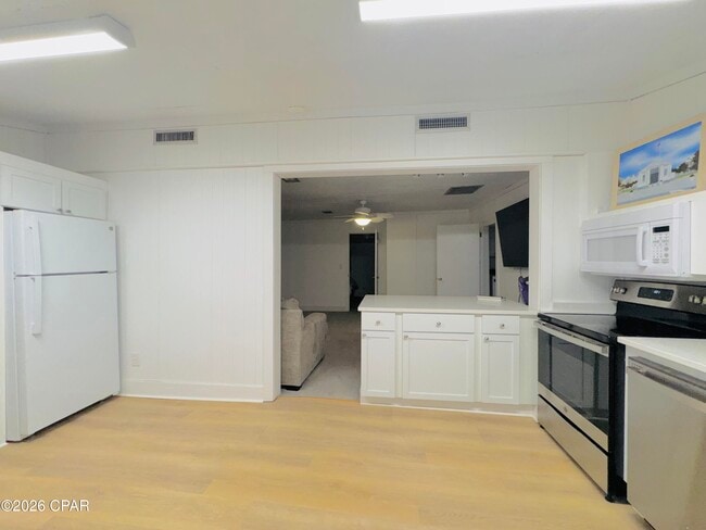 Photo - 182 Garfield St