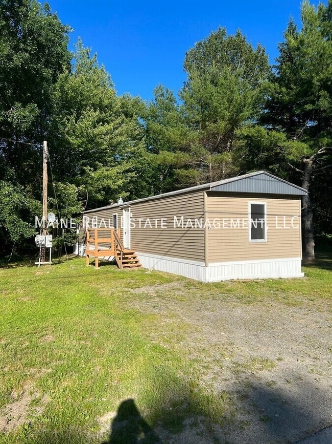 Building Photo - 43 Sweet Fern Dr Rental