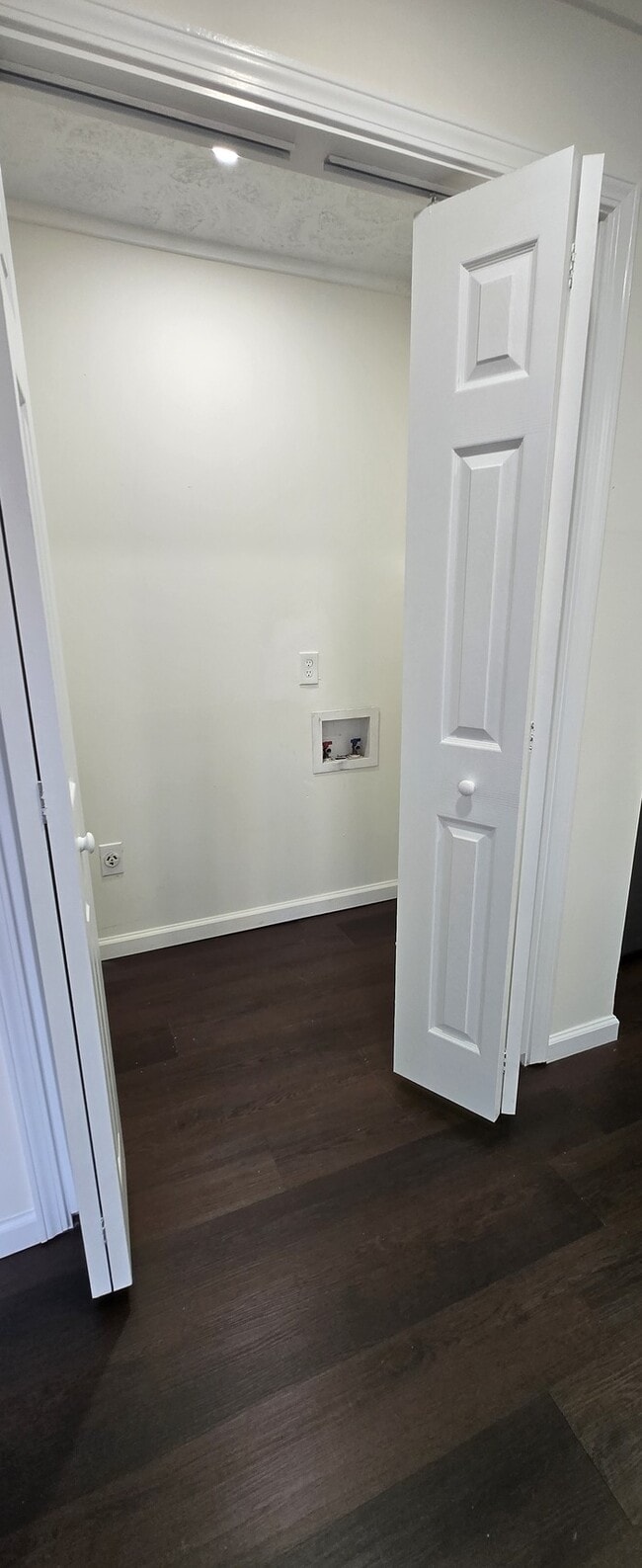 Photo - Beautifully Refreshed Home in the Green Acres Neighborhood