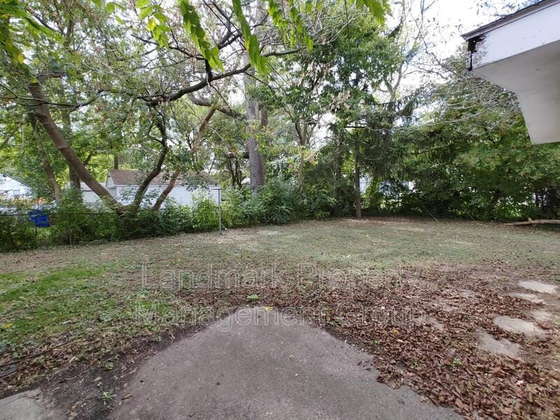 Photo - 12257 Vaughan St