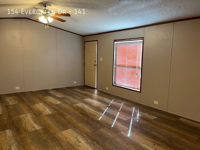 Photo - 154 Evergreen Dr