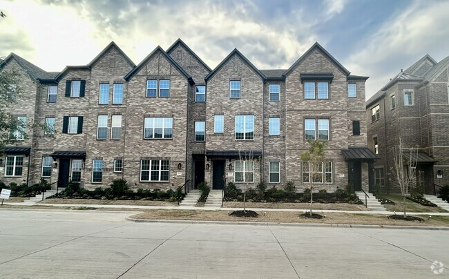 Building Photo - 4165 Shavano Dr Rental
