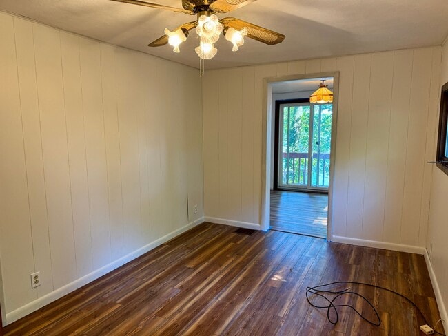 Photo - 875 Taughannock Blvd
