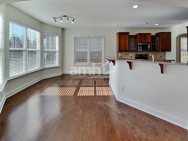 Photo - 8101 Willow Branch Dr