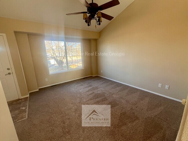 Photo - 2395 Lisa Dr