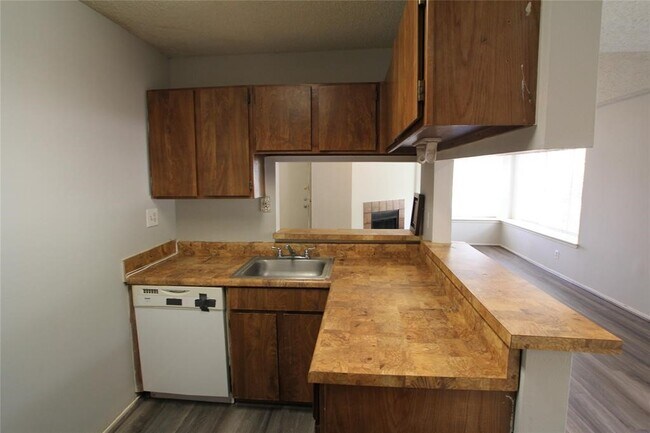 Photo - 5422 Farley Dr