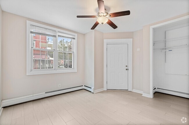 Building Photo - 119 Brunswick St Unit 2 Rental