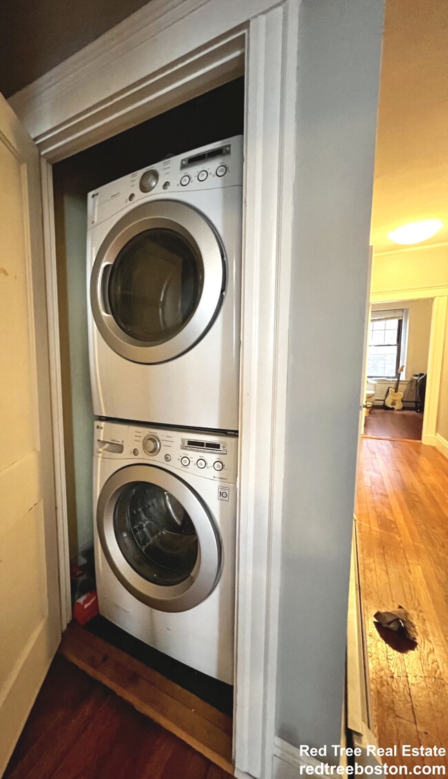 48 Englewood Ave Unit 1