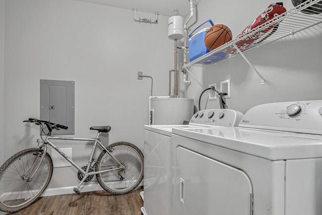 Photo - Nittany Place-Student Housing