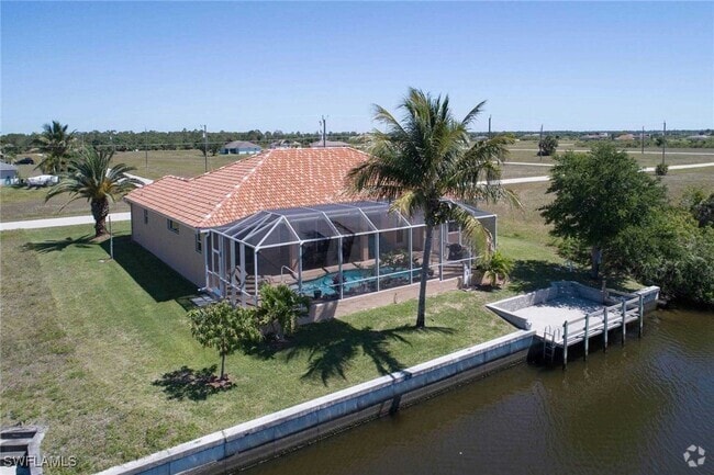 Building Photo - 4114 NW 39th Ln Rental
