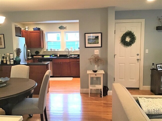 Photo - 60 Magnolia Ave Unit 2