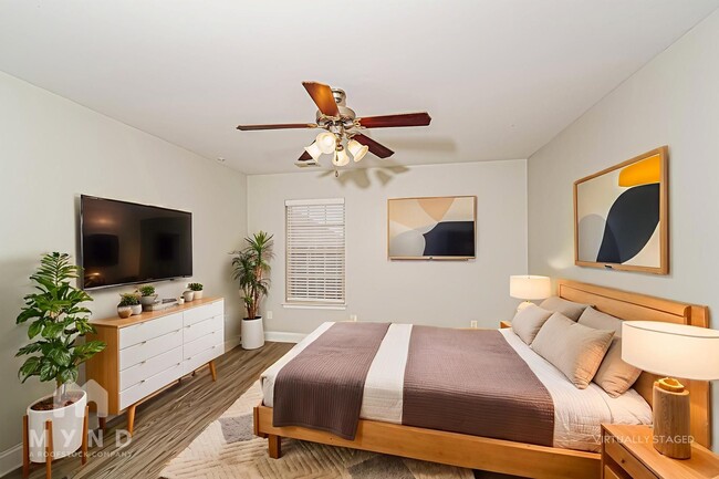 Photo - 4053 Cambridge Dr