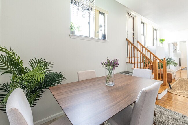 Photo - 735 10th Ave Unidad ID1323993P