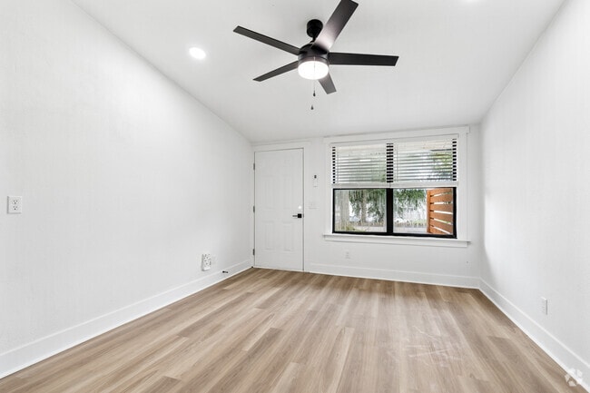 Studio, 1BA - 288SF - Studio - Flats at 2875