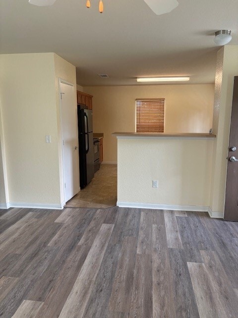 Photo - 619 N Vionett Ln