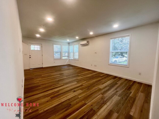 Photo - 4 bedroom home with air conditioning - Great location!!!  HUGE basement for your man cave or she ...