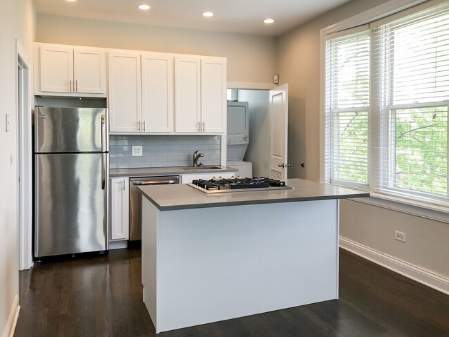 Photo - 3854 N Southport Ave Unidad 3