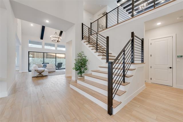 Photo - 4030 Splitrock Dr