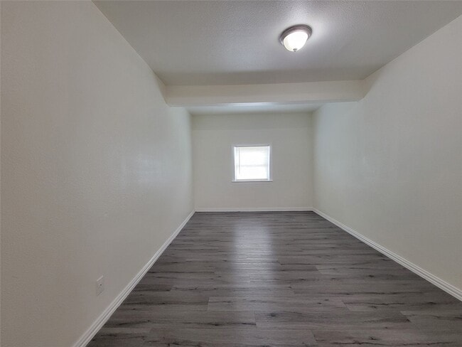Photo - 620 Lacewood Dr