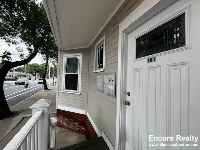 Photo - 167 Hampshire St Unit 8