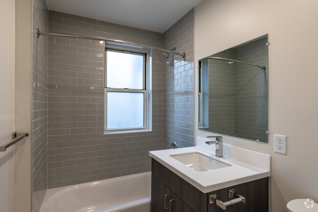 2BR, 2BA - 1,150SF