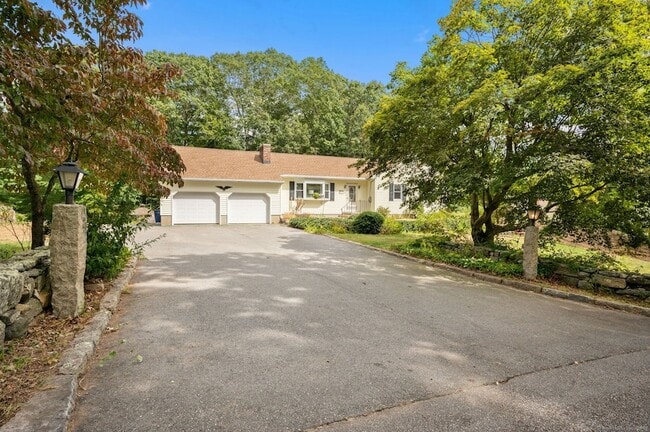 Photo - 85 Dayton Rd