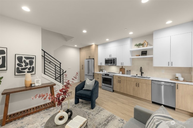 Photo - 1120 13th Ave