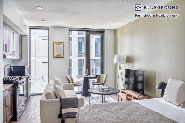 Building Photo - 704 Spring St Unit FL9-ID448 Rental