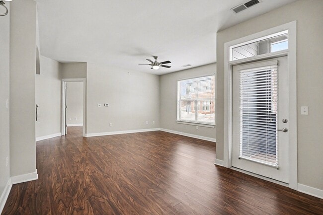 GrandView Flats and Townhomes
