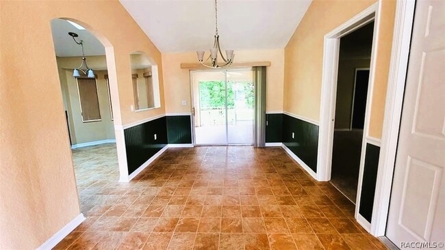 Photo - 732 Sinclair Terrace