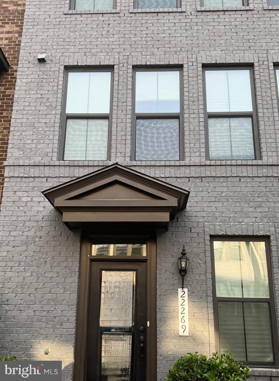 Photo - 22269 Sims Terrace