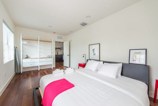 Photo - 747 4th St Unidad ID1320734P