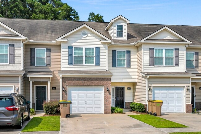 Photo - 190 Canyon Oak Loop Townhome