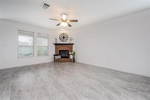 Photo - 1728 Heron Wy