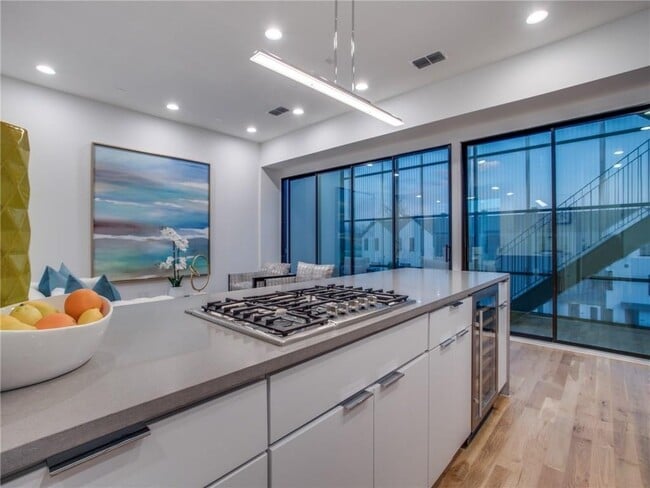 Photo - 5225 Crestfield Pl