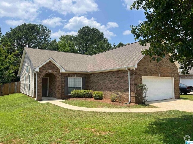 Building Photo - 134 Gardenside Dr Rental