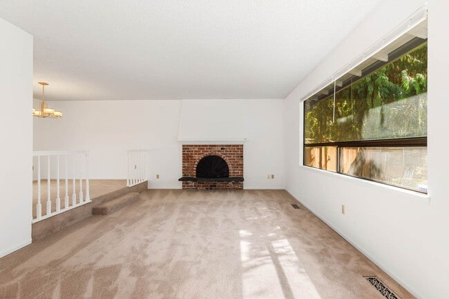 Photo - 10716 NE 144th Ct