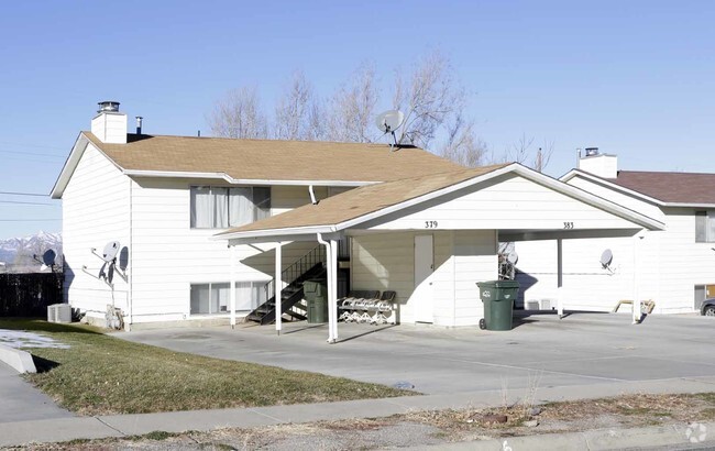 Photo - Oquirrh Apartments