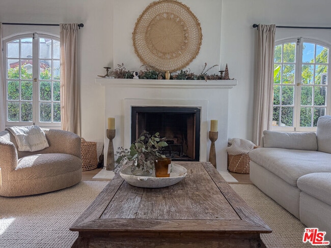 Photo - 316 S Wetherly Dr