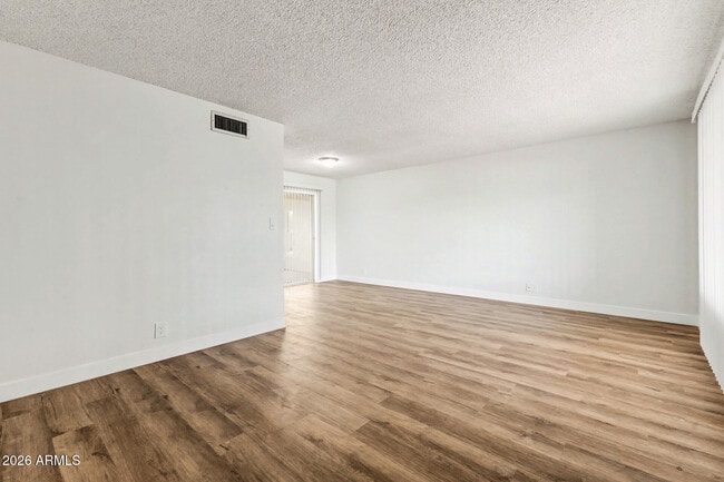 Photo - 5913 E Decatur St