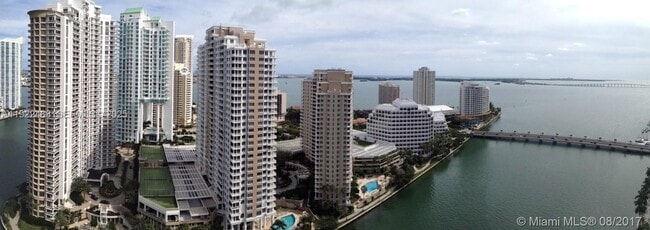 Photo - 495 Brickell Ave Unidad 2602