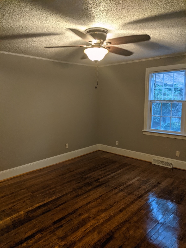 Photo - 864 Sprinkle St