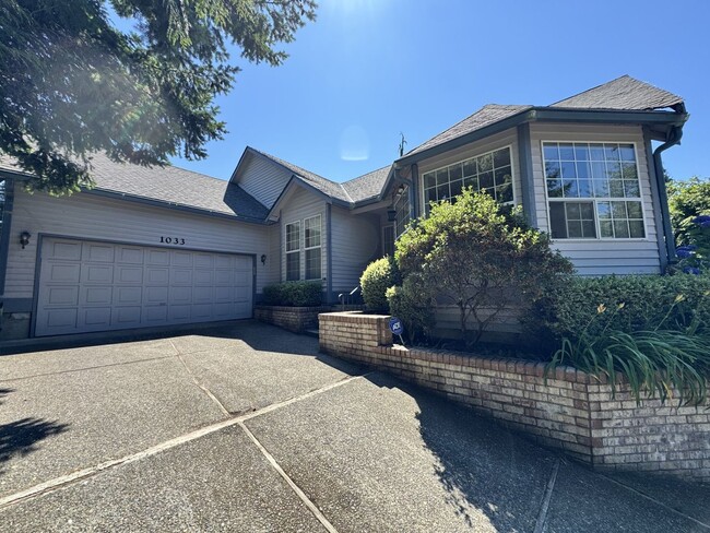 Building Photo - Well maintained 3 bed 2 bath rambler home in quiet Zenith neighborhood in Des Moines