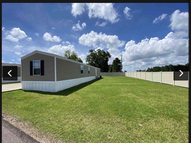 Photo - 151 Tommy Stubbs Rd