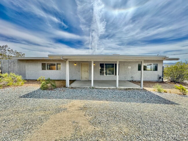 Coming Soon! 2 bedroom 1 bath - Coming Soon! 2 bedroom 1 bath Casa