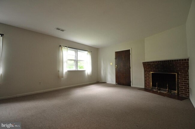 Photo - 4629 Hillbrook Dr