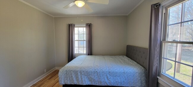 125 Richlands Ave