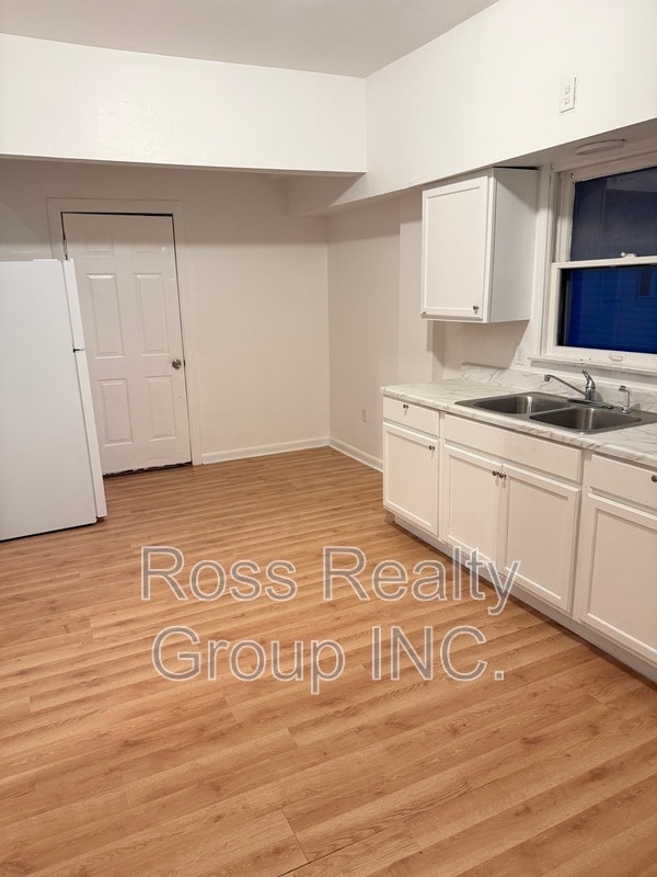 Photo - 1403 Navarre Ave