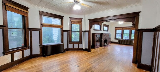 Dining room - 681 Lawson Ave E Unit 1