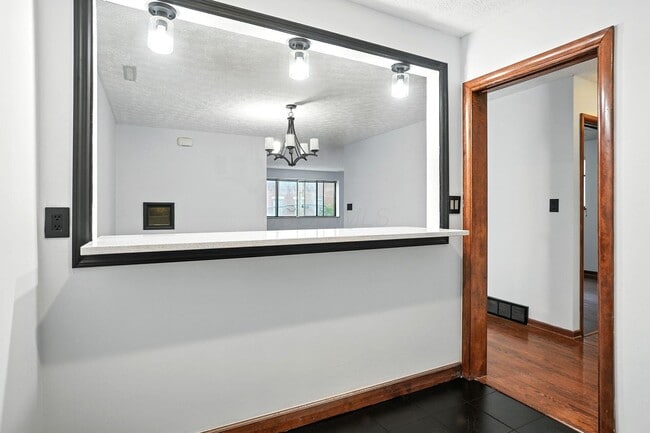 Photo - 295 E Whittier St